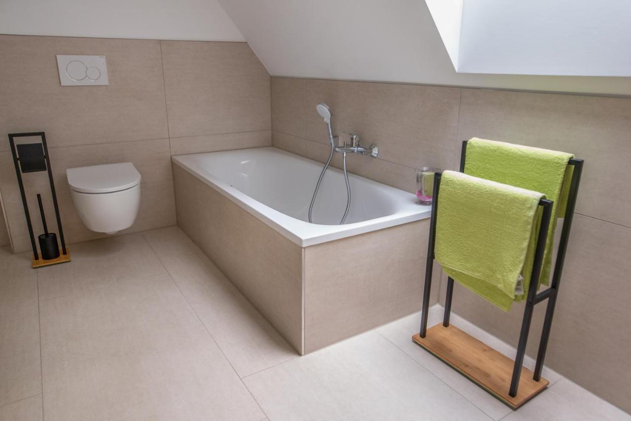 Vierseitenhof Appartements Бург Экстерьер фото